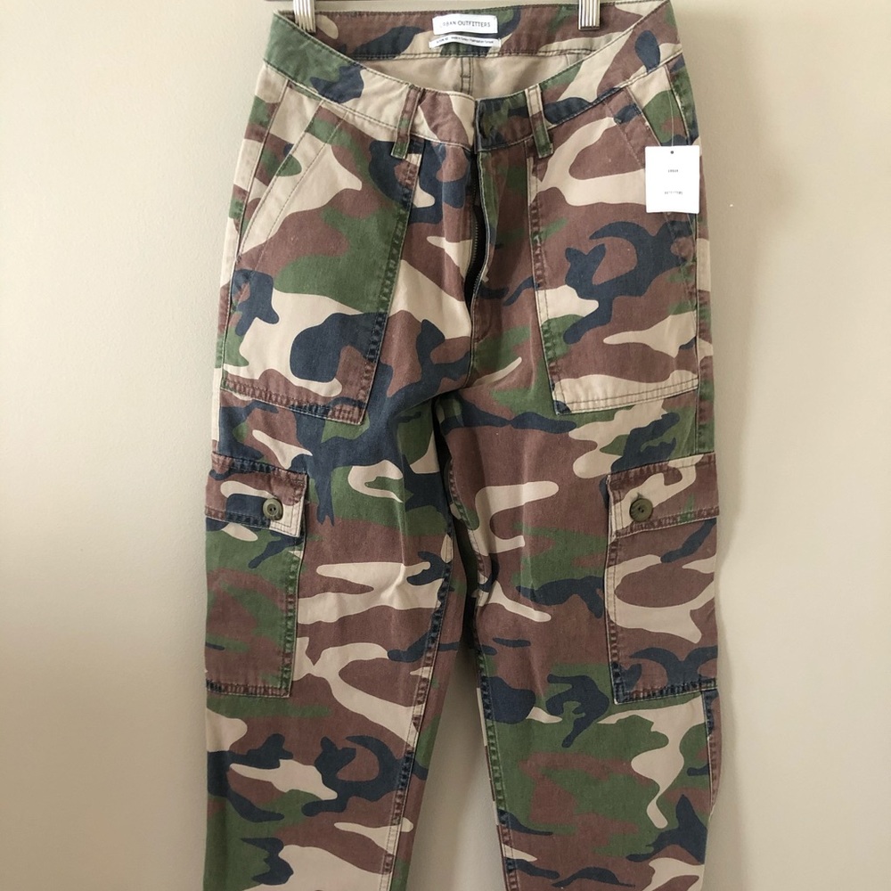 army cargo pants